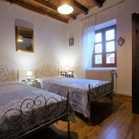 Сasa de vacaciones Chaspinhac, 3 Pieces, 4 Personnes - Fr-1-582-170