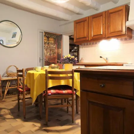 Chaspinhac, 3 Pieces, 4 Personnes - Fr-1-582-170 Сasa de vacaciones Chaspinhac